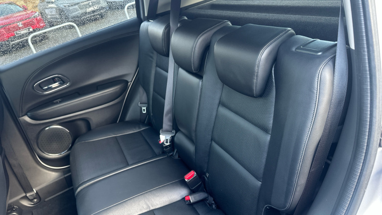 Honda HR-V 1.5 i-VTEC EX CVT 5dr Petrol Hatchback